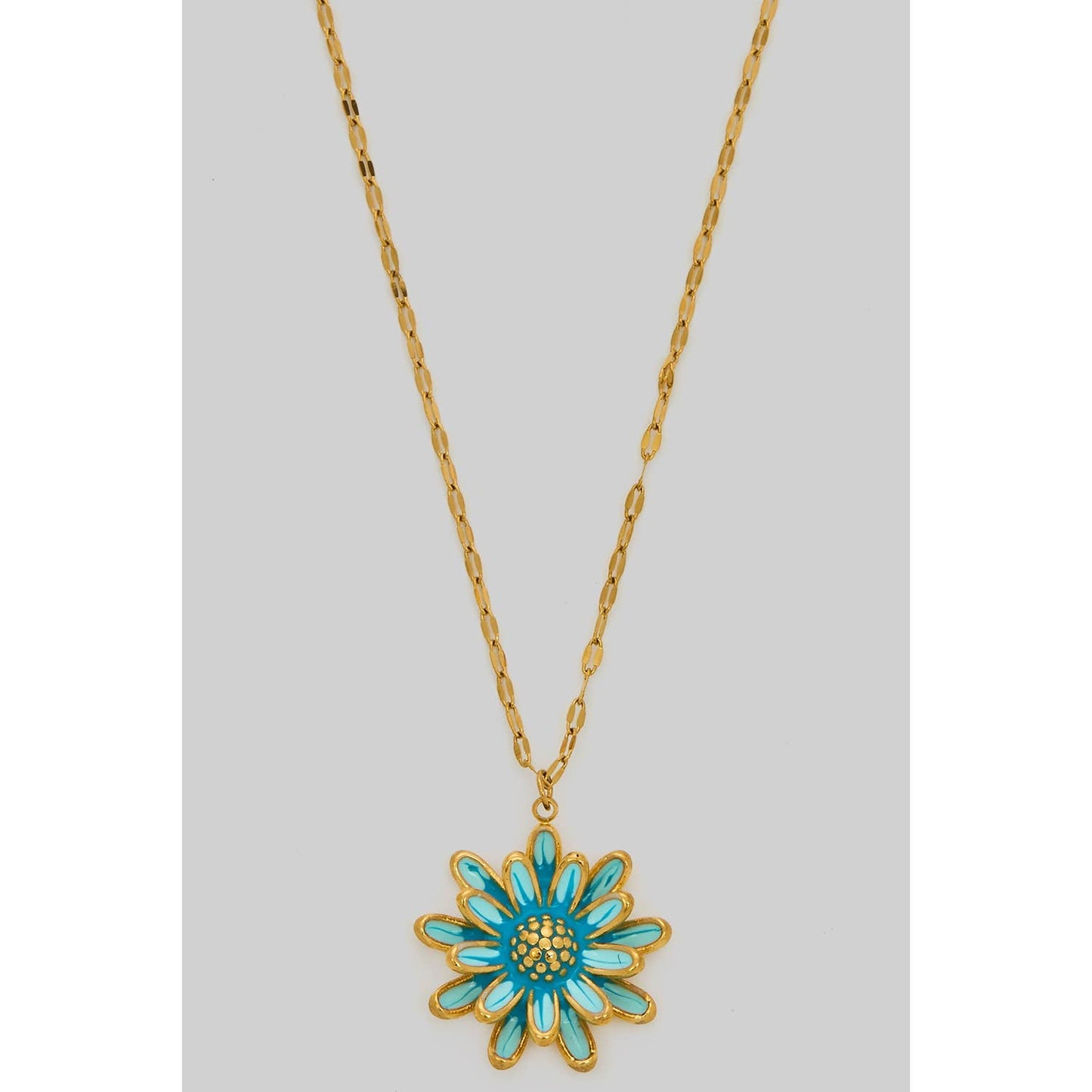 Flower pendant necklace