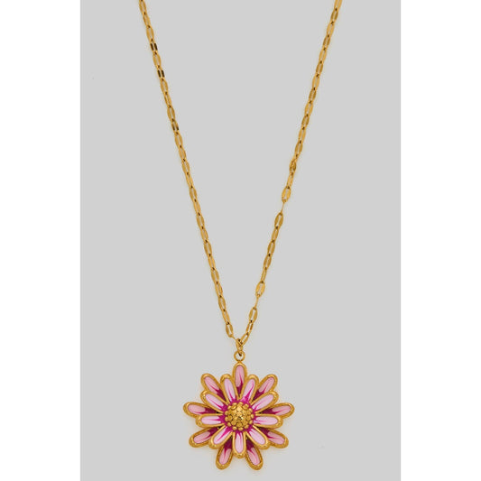 Flower pendant necklace